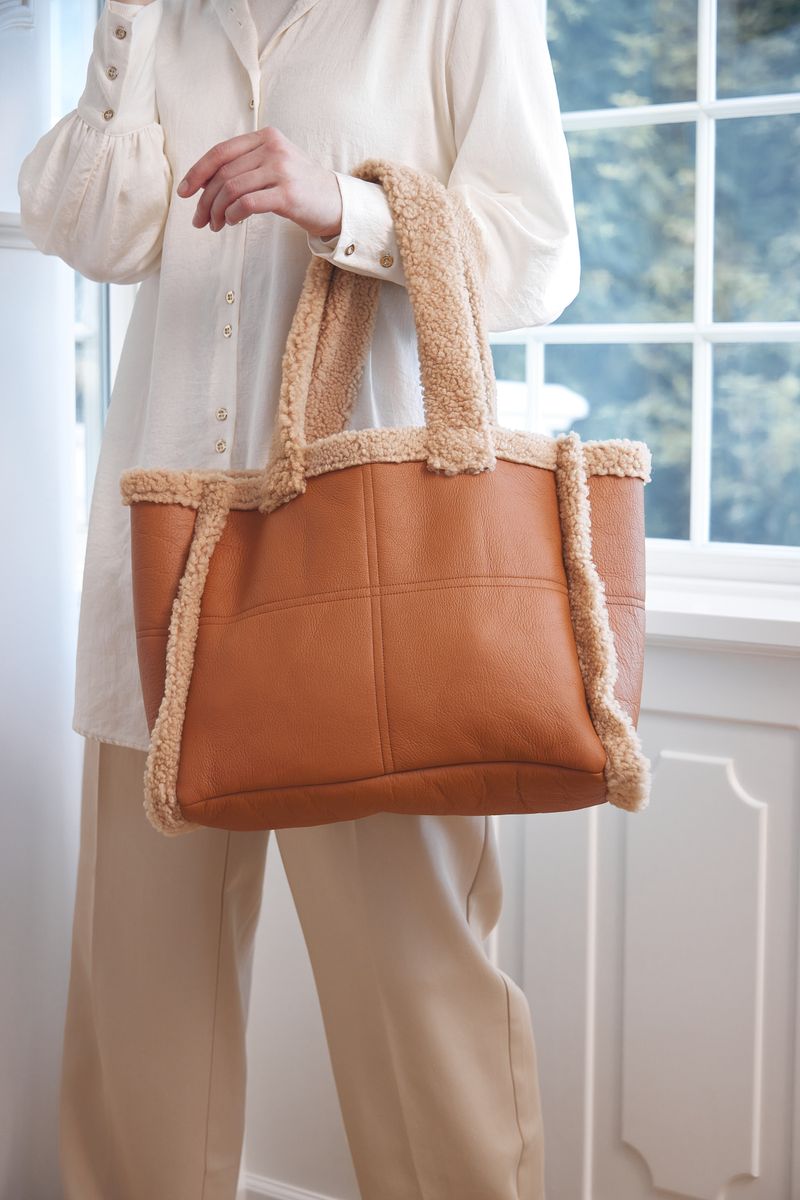 Rosaline Shopper | Doubleface Camel