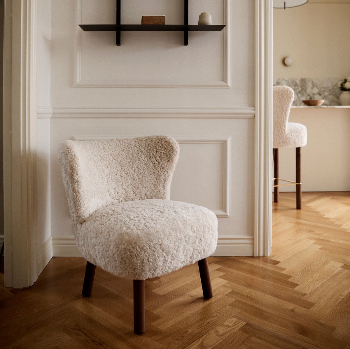 Emily Loungesessel | Kurzhaar | Design Möbel Anthrazit