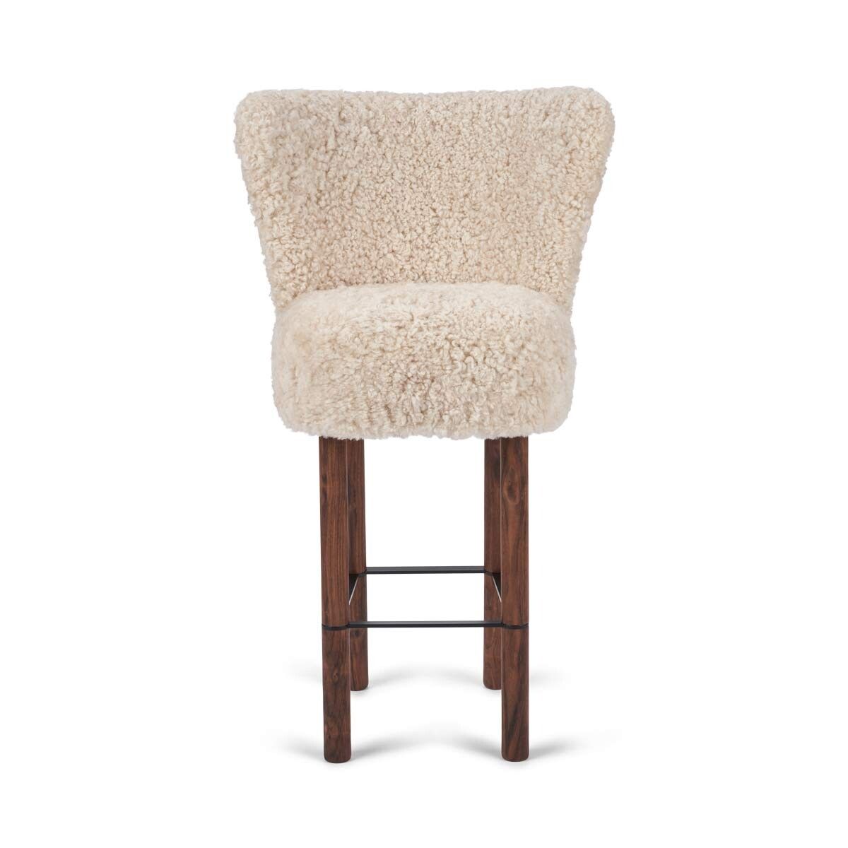 Emilia Barhocker | Design Möbel Perlweiß