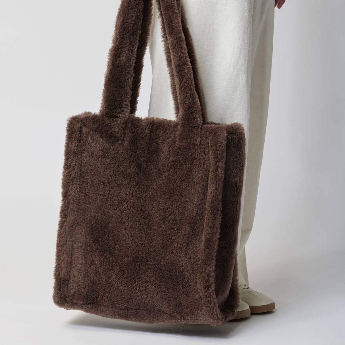 Maxi Glory Shopper | Lammfell Beige
