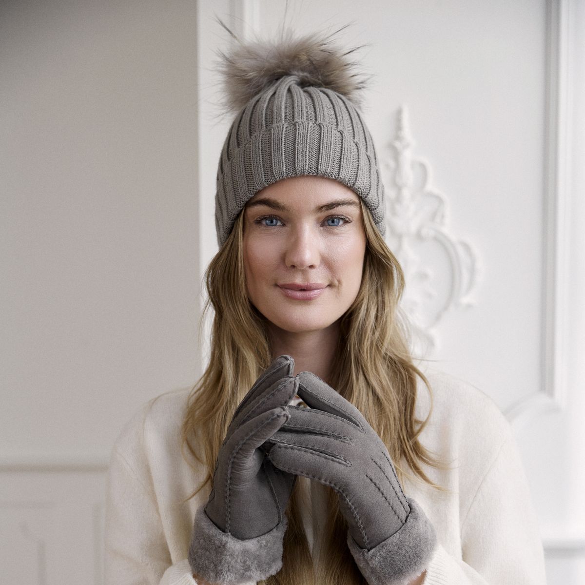 Sheila Beanie | Wolle, Waschbär Schwarz/Schwarz