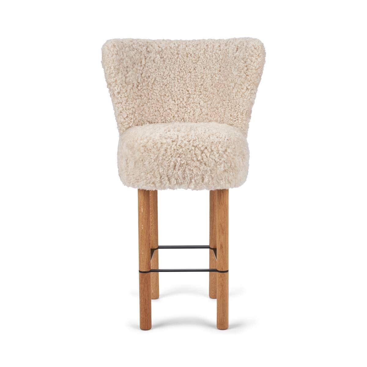 Emilia Barhocker | Design Möbel Perlweiß