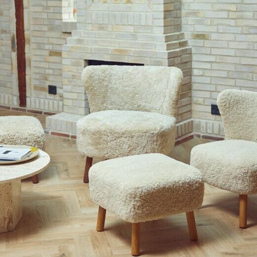 Emil Hocker | Kurzhaar | Designmöbel Anthrazit