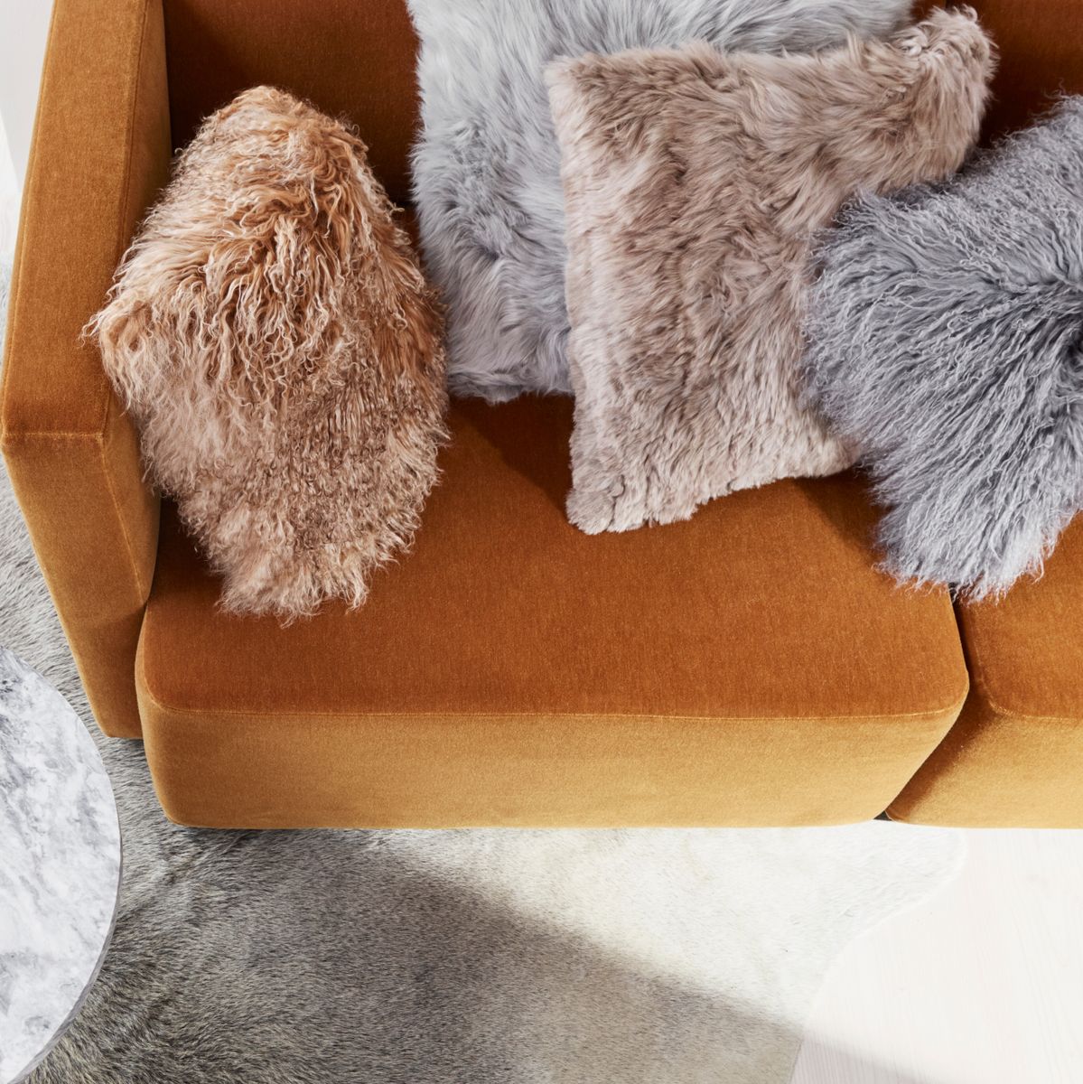 Lammfellkissen | Tibet | 40x40 cm Arctic Sunrise