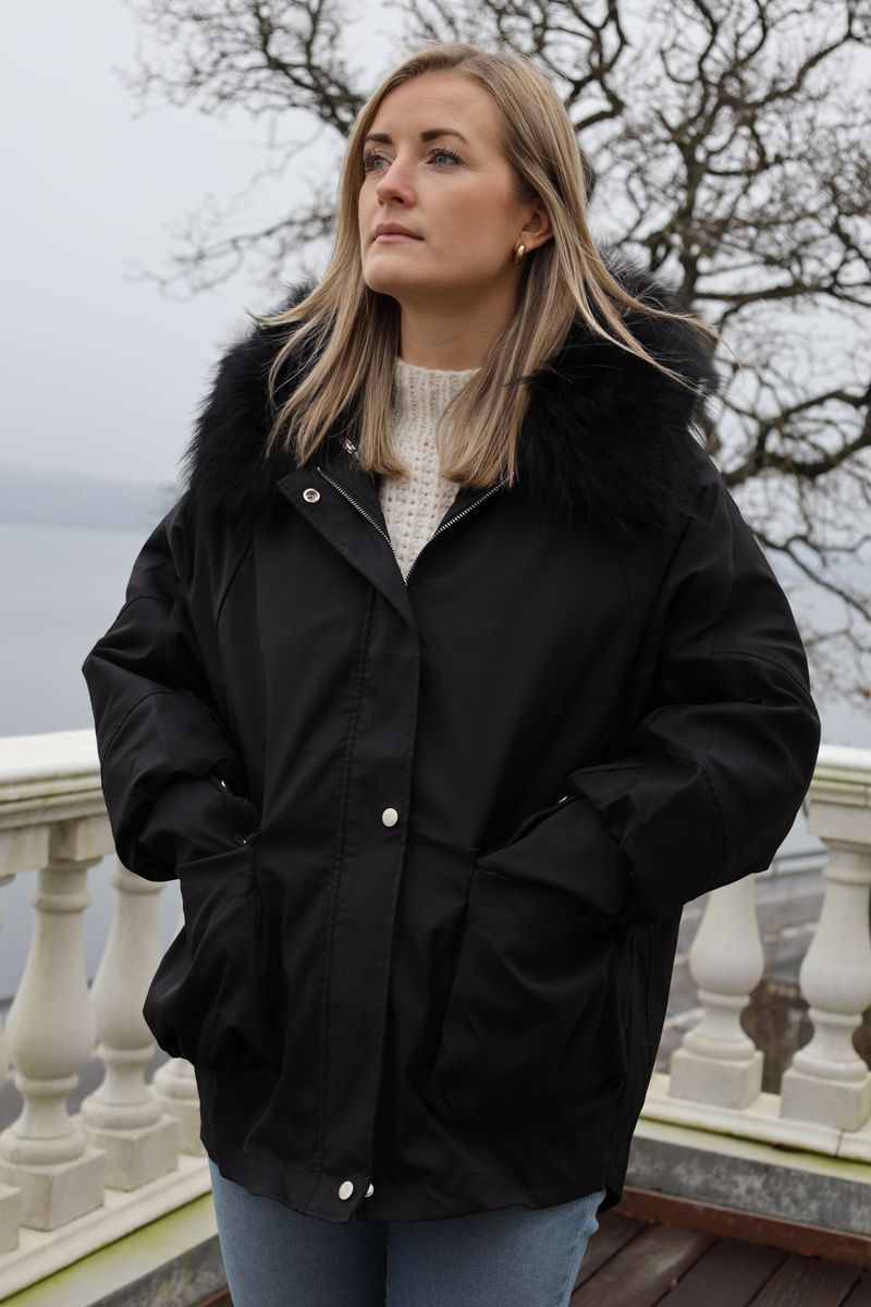 Augusta Parka | Waschbär, Kaninchen Schwarz/Schwarz
