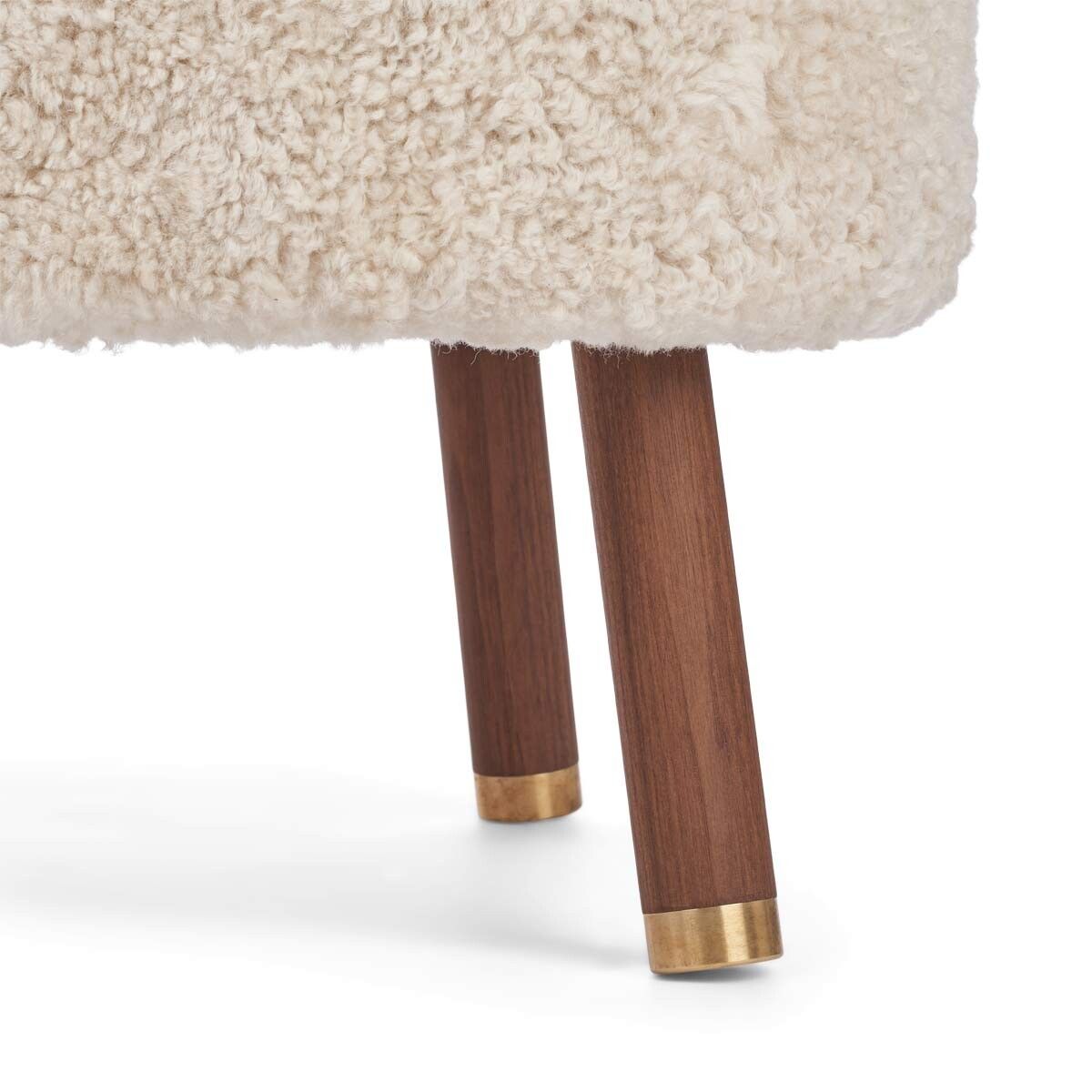 Emil Loungesessel | Kurzhaar | Design Möbel Perlweiß
