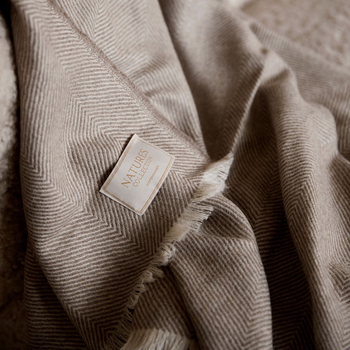 Sidsley Decke | 100% Alpaka Wolle | 130x200 cm Dunkelbraun