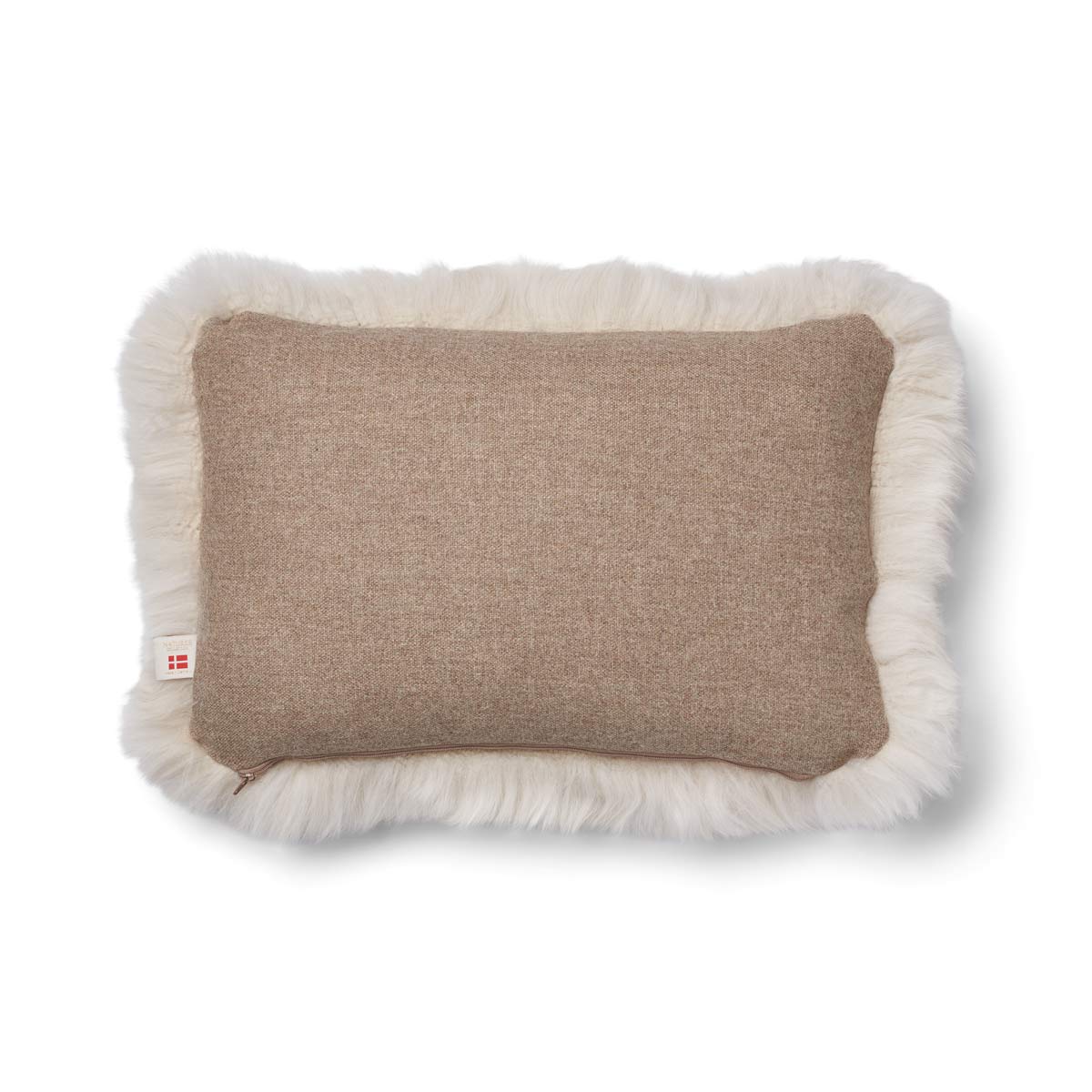 Classic Collection, Cushion One Side 100% Wool, One Side LW New Zealand Sheepskin. Size: 34x52 cm.