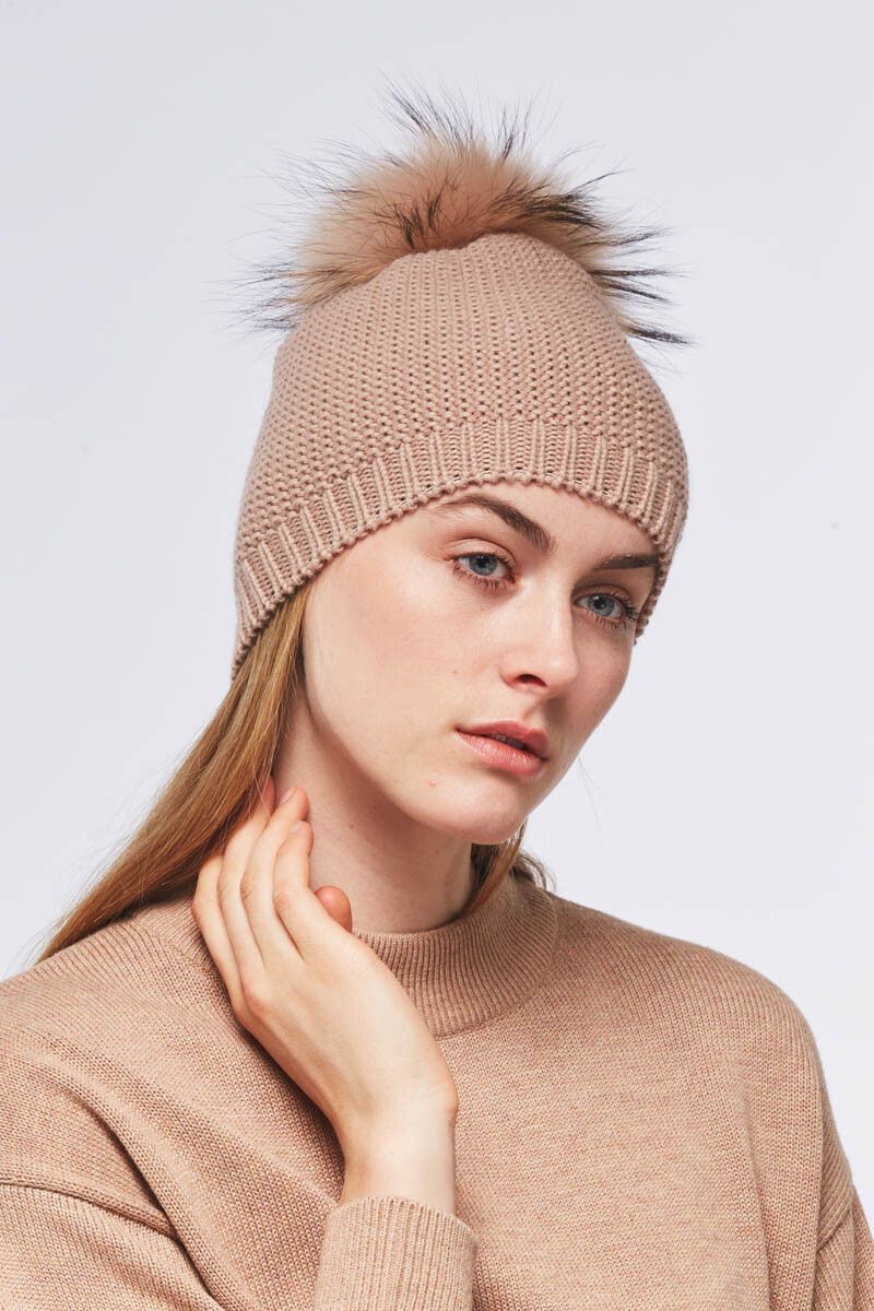 Stella Beanie | Wolle, Waschbär