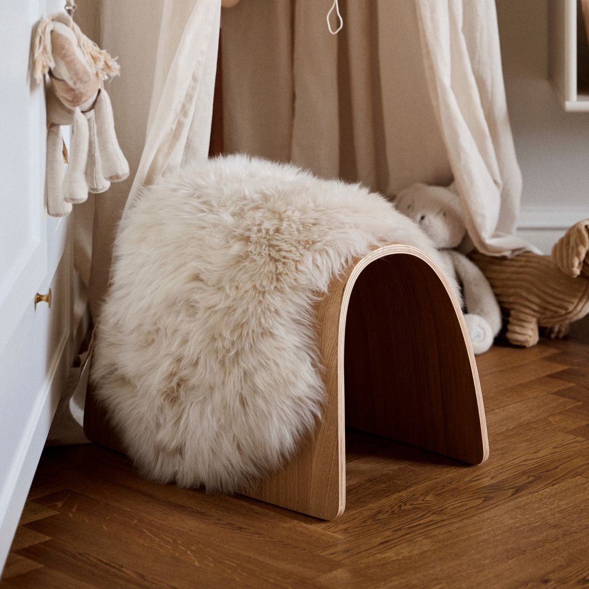 Schafhocker | Holz Schwarze Eiche