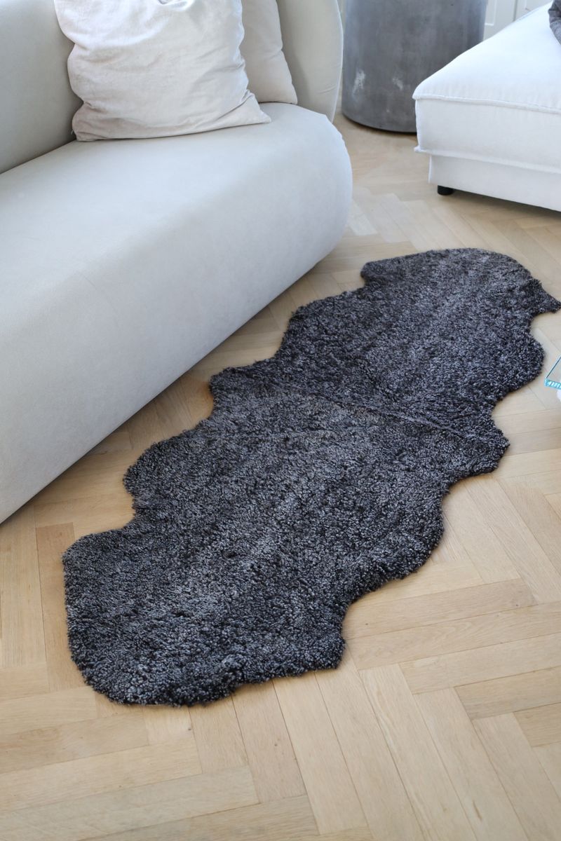 Lammfell Designerteppich | Kurzhaar | Neuseeland | 180x60 cm