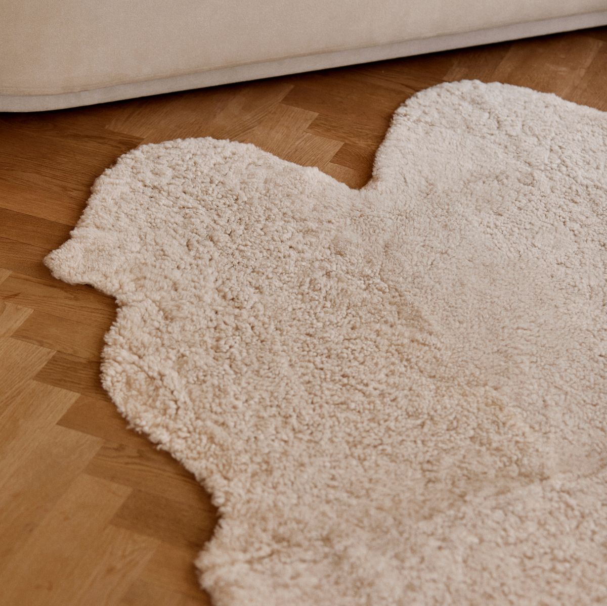 Lammfell Designerteppich | Kurzhaar | Neuseeland | 180x120 cm Anthrazit