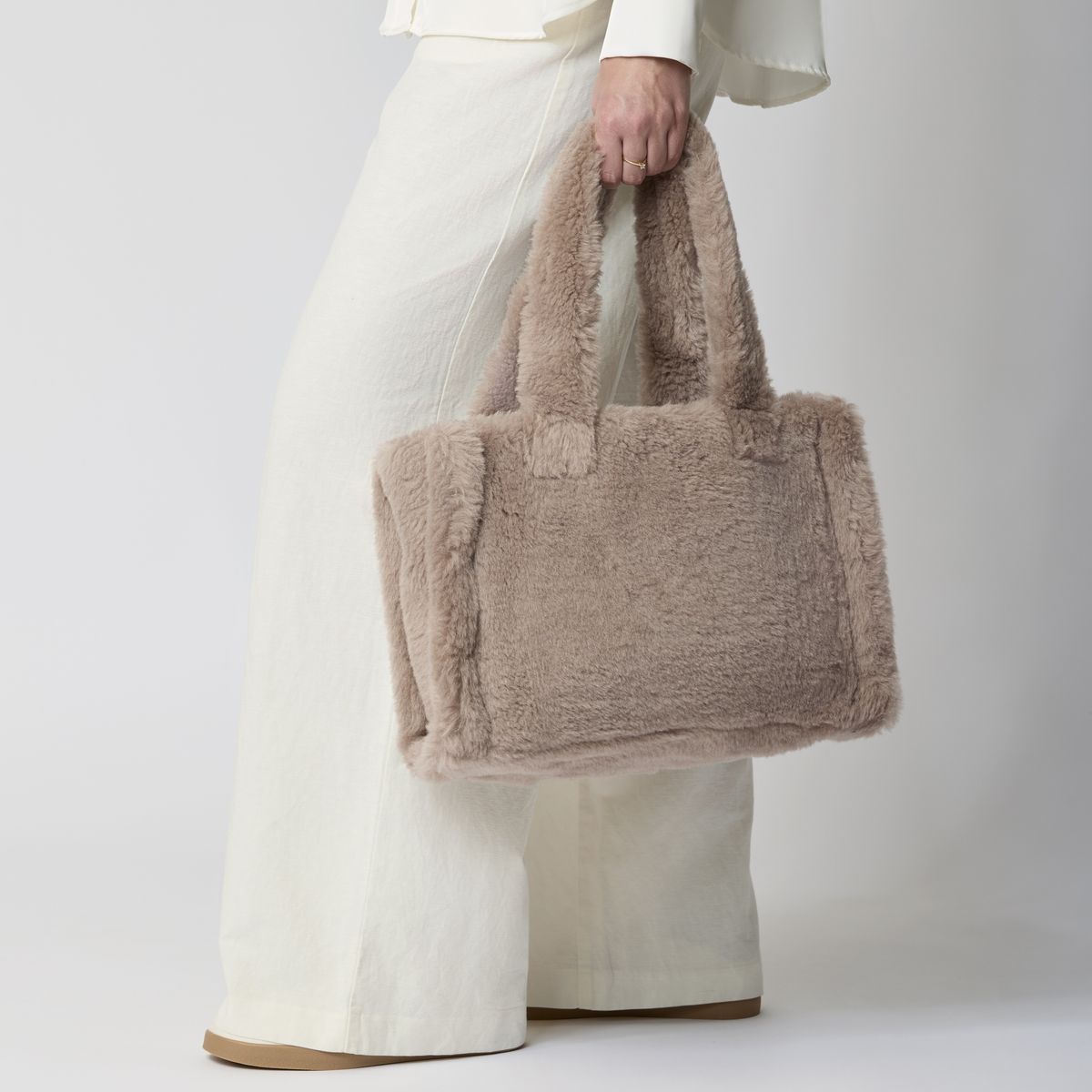 Mini Glory Shopper | Lammwolle Beige
