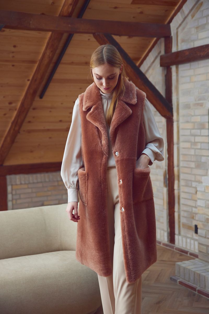 Raelynn Weste | Shearling