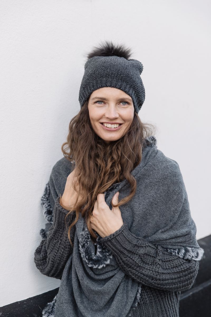 Stella Beanie | Wolle, Waschbär