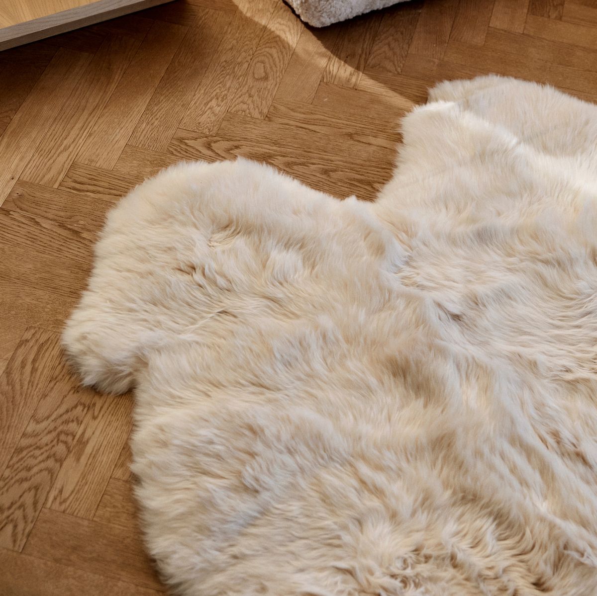 Lammfell Designerteppich | Langhaar | Neuseeland | 180x214 cm Schwarz