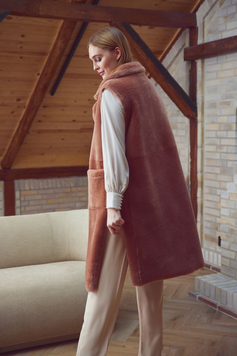 Raelynn Weste | Shearling