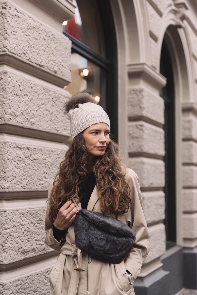 Stella Beanie | Wolle, Waschbär